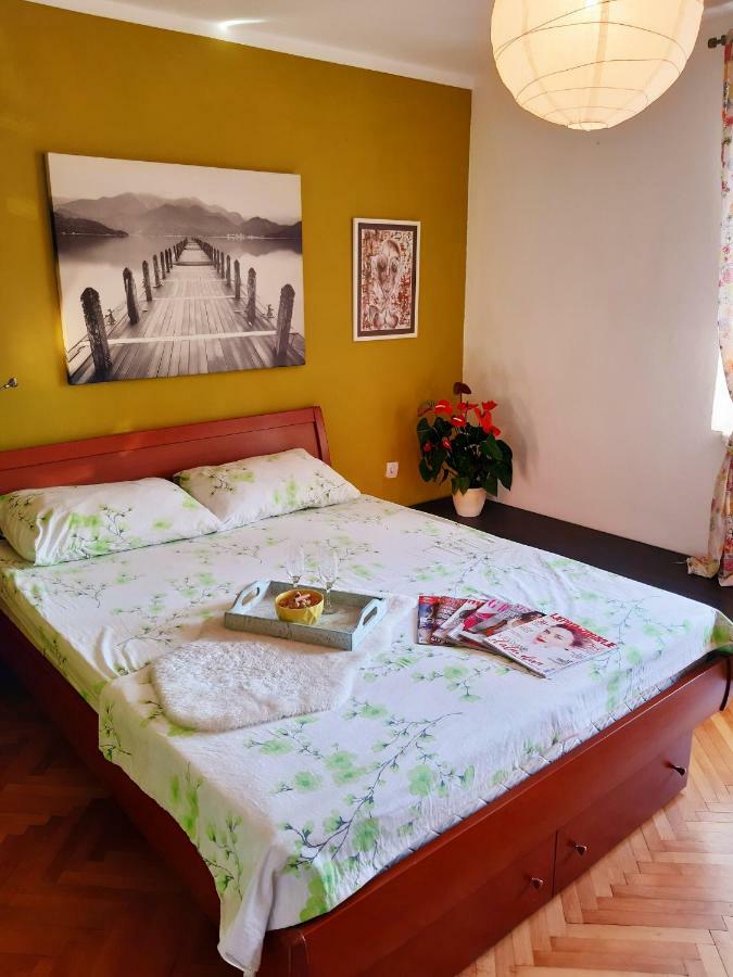 Apartment The Royal Square 센틴제 외부 사진